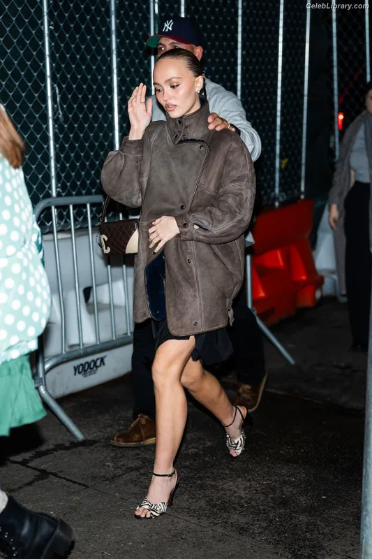 Lily-Rose Depp photo 20 of 528