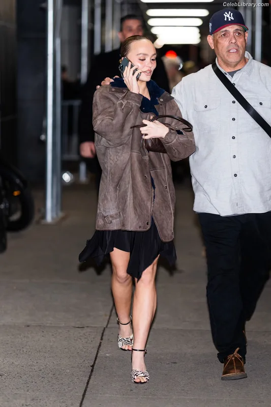 Lily-Rose Depp photo 6 of 528