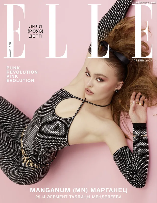 Lily-Rose Depp photo 21 of 528