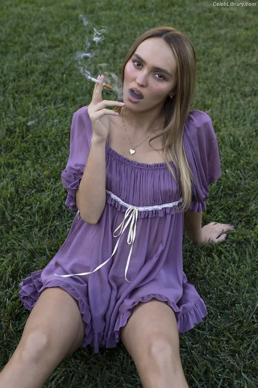 Lily-Rose Depp photo 19 of 528