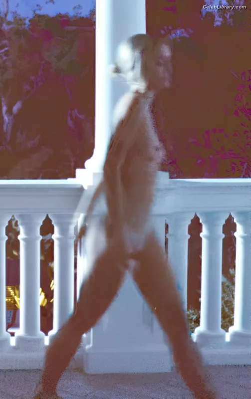 Lily-Rose Depp photo 20 of 528