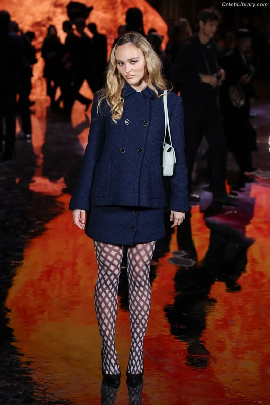 Lily-Rose Depp photo 19 of 528