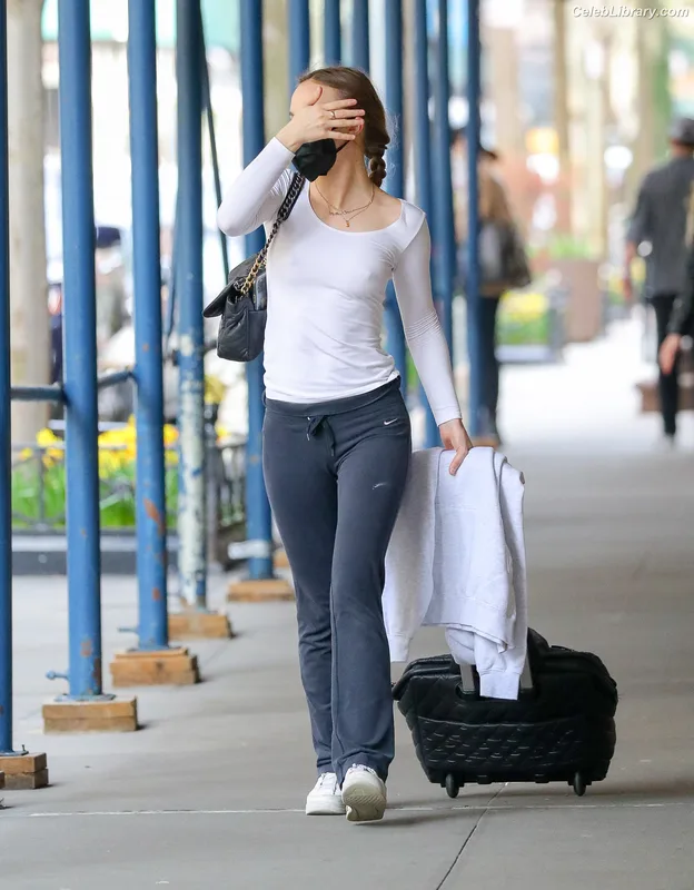 Lily-Rose Depp photo 20 of 528