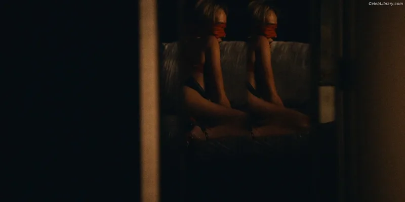 Lily-Rose Depp photo 23 of 528
