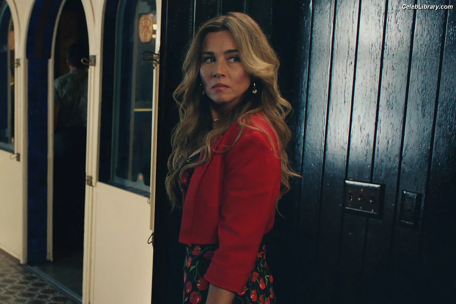 Linda Cardellini photo 18 of 182