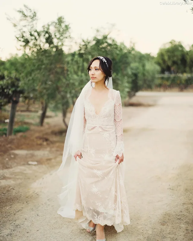 Linda Park photo 12 of 192