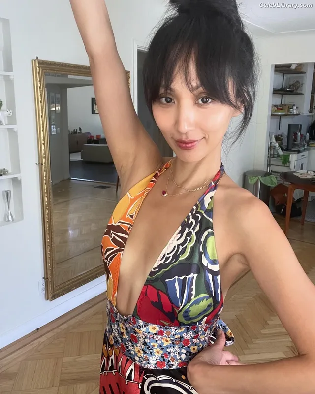 Linda Park photo 23 of 192