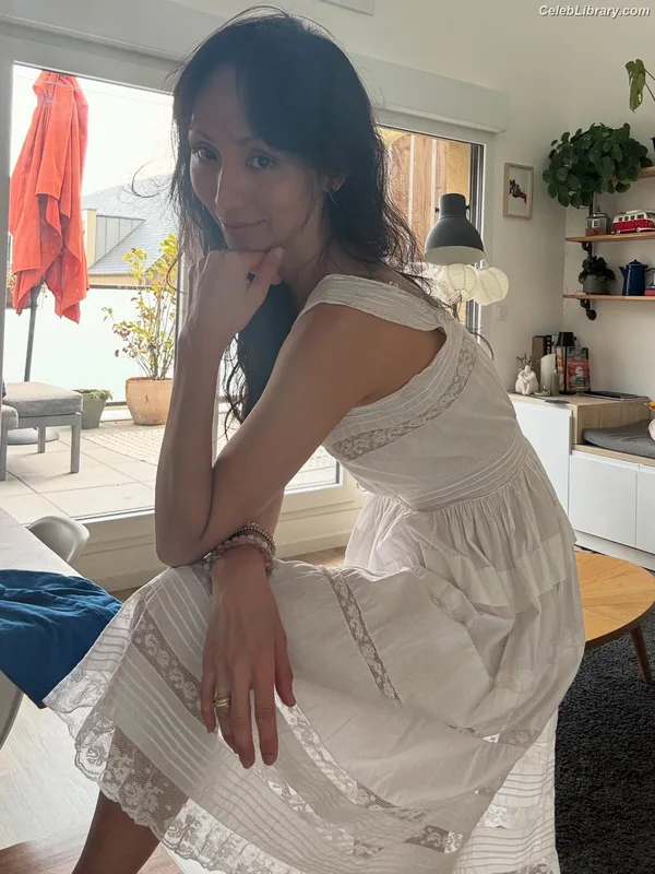 Linda Park photo 17 of 192