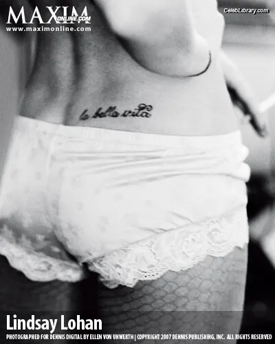Lindsay Lohan photo 2 of 776