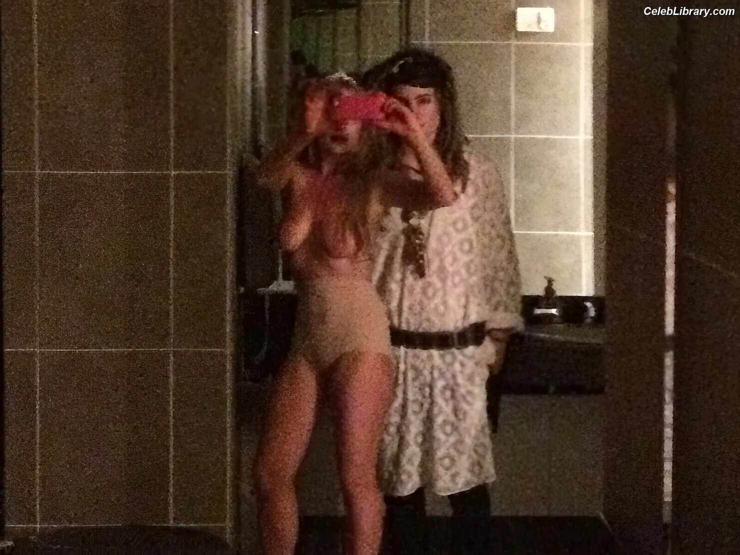 Lindsay Lohan photo 8 of 776