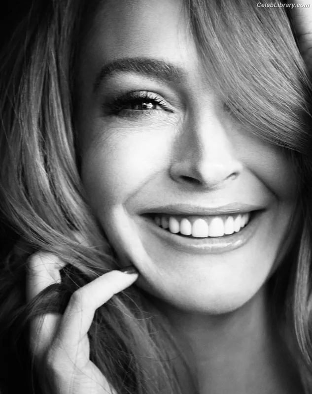 Lindsay Lohan photo 18 of 752