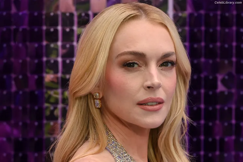 Lindsay Lohan photo 23 of 752