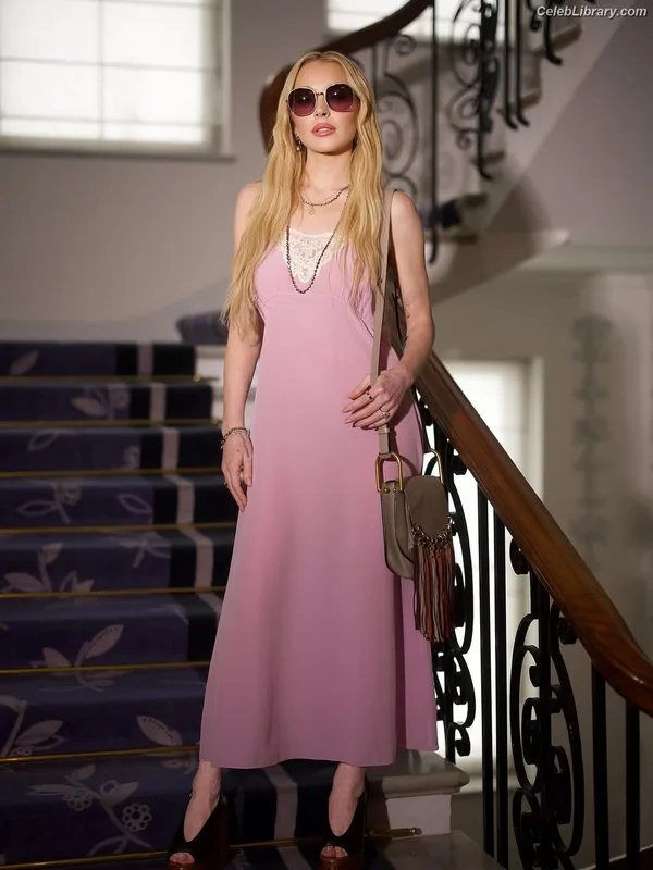 Lindsay Lohan photo 13 of 752
