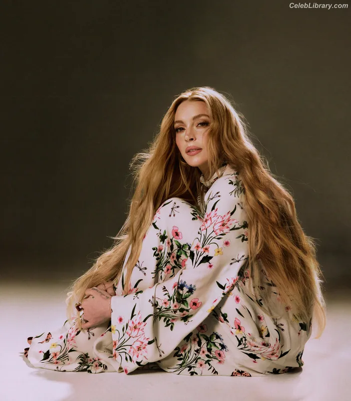 Lindsay Lohan photo 23 of 752