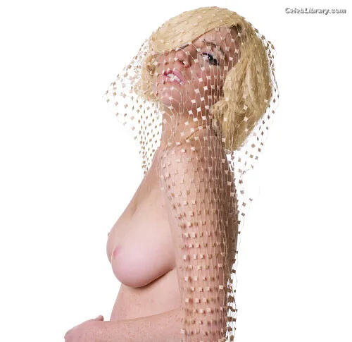 Lindsay Lohan photo 19 of 752