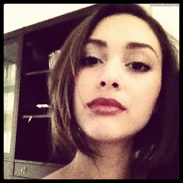 Lindsey Morgan photo 16 of 184