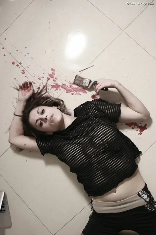 Lindsey Shaw photo 8 of 79