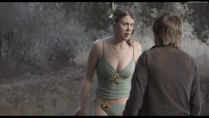 Lindsey Shaw photo 20 of 79