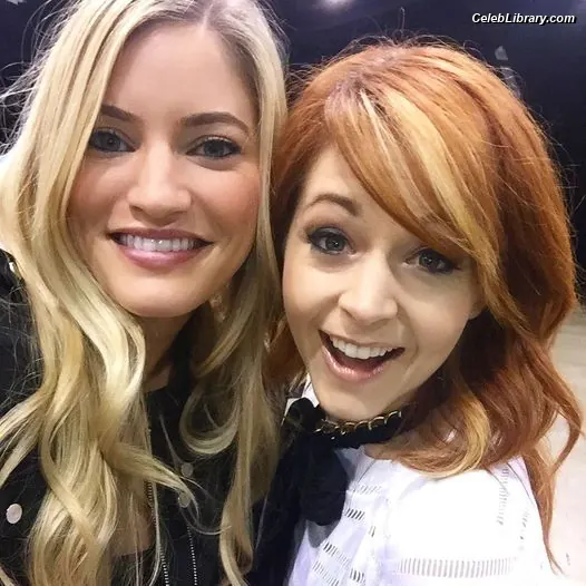 Lindsey Stirling photo 10 of 510