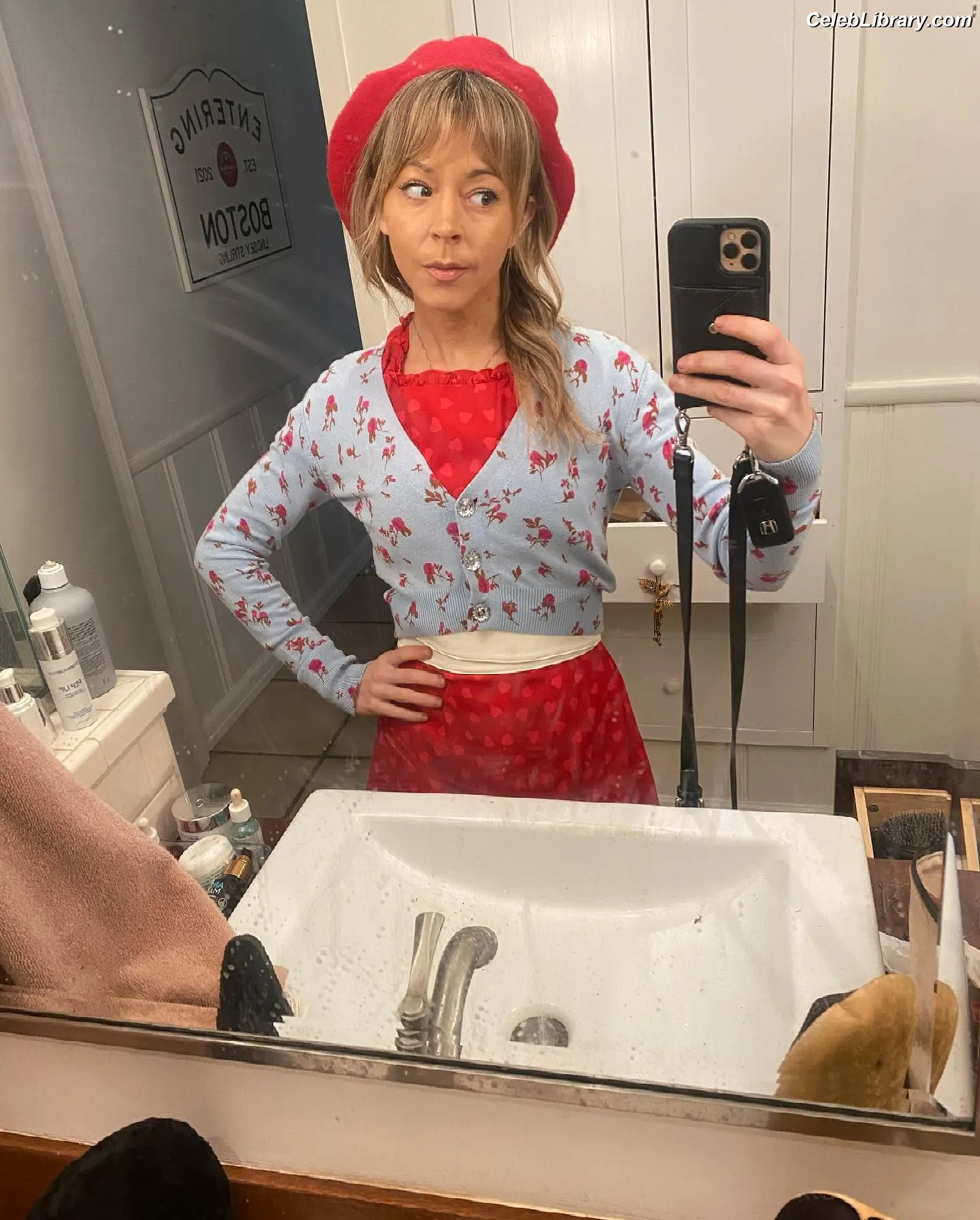 Lindsey Stirling photo 18 of 510