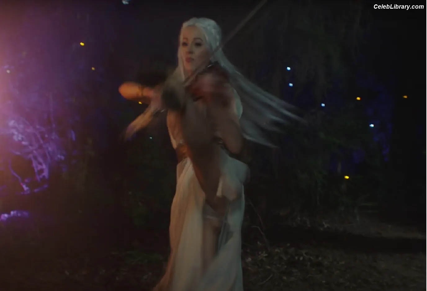 Lindsey Stirling photo 13 of 510