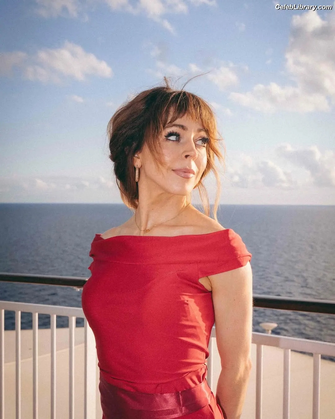 Lindsey Stirling photo 4 of 510