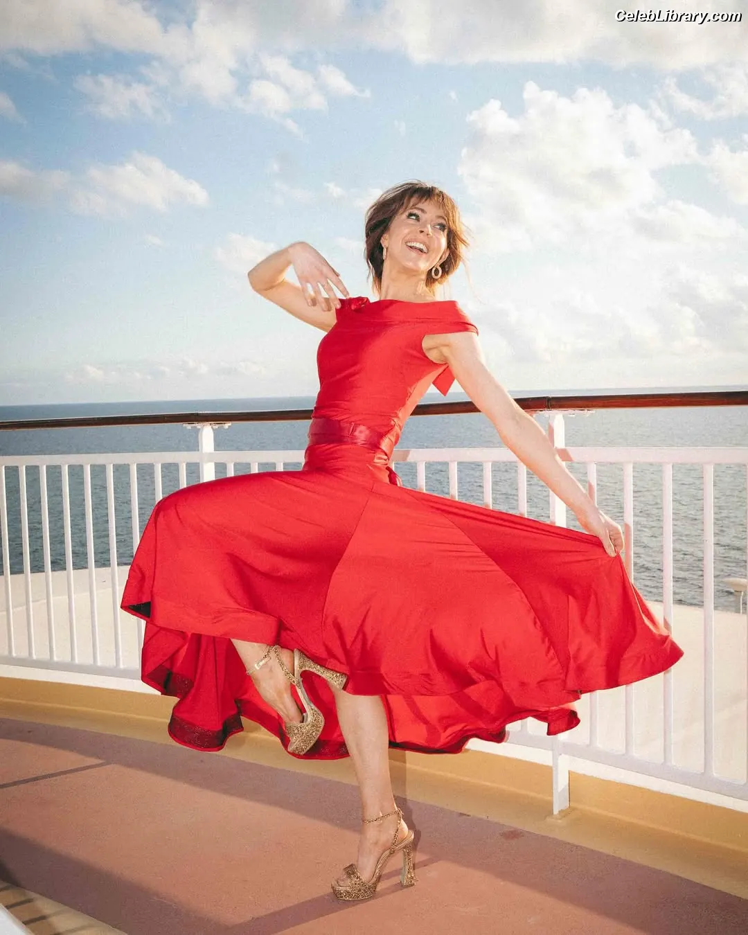 Lindsey Stirling photo 5 of 510