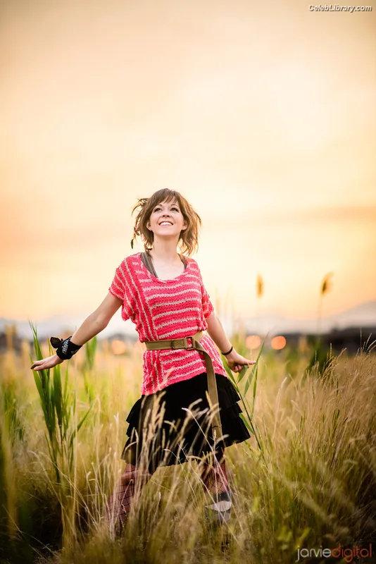 Lindsey Stirling photo 6 of 508