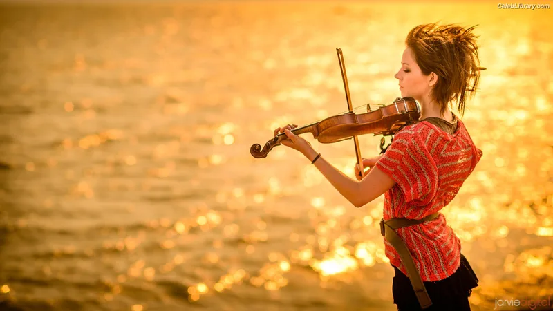 Lindsey Stirling photo 19 of 508