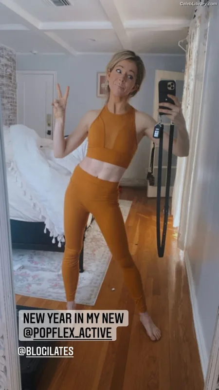 Lindsey Stirling photo 10 of 508