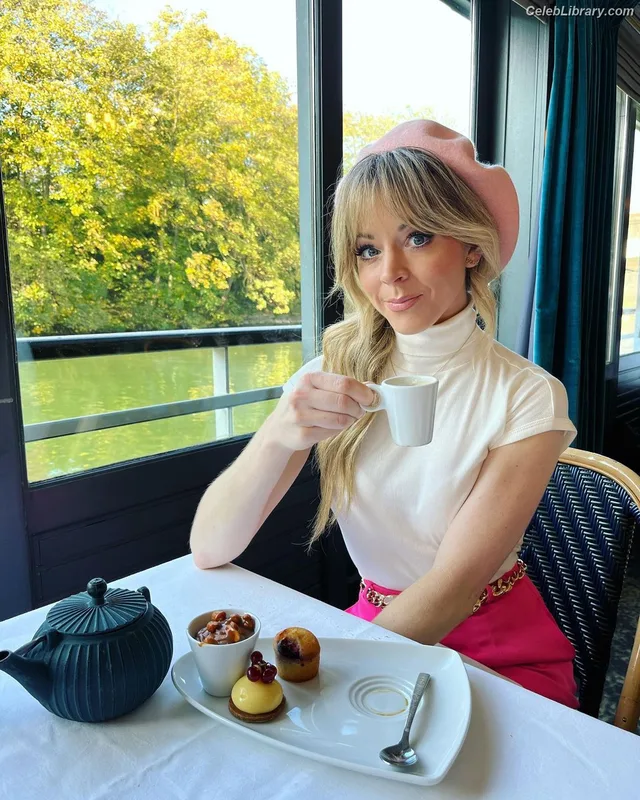 Lindsey Stirling photo 1 of 508