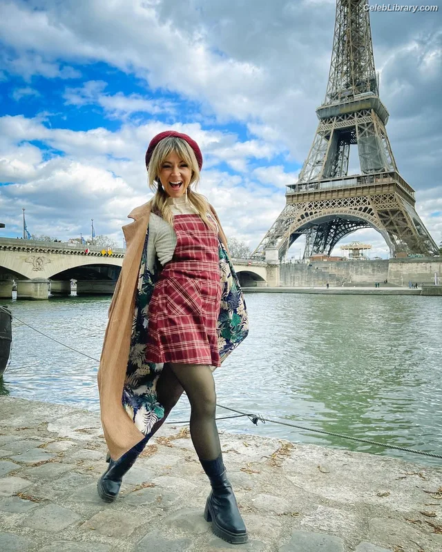 Lindsey Stirling photo 17 of 508