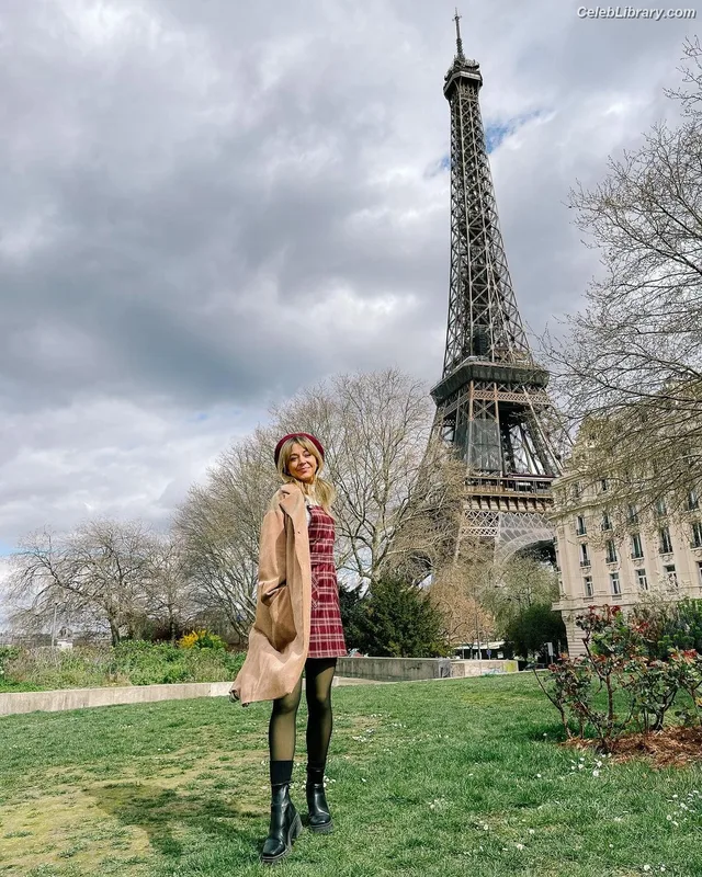 Lindsey Stirling photo 18 of 508