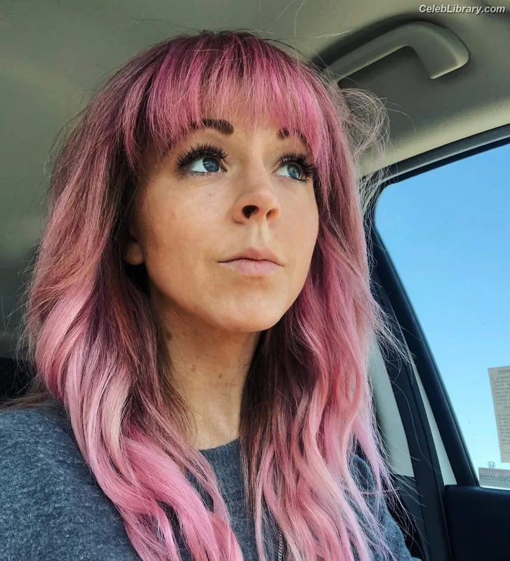 Lindsey Stirling photo 15 of 508