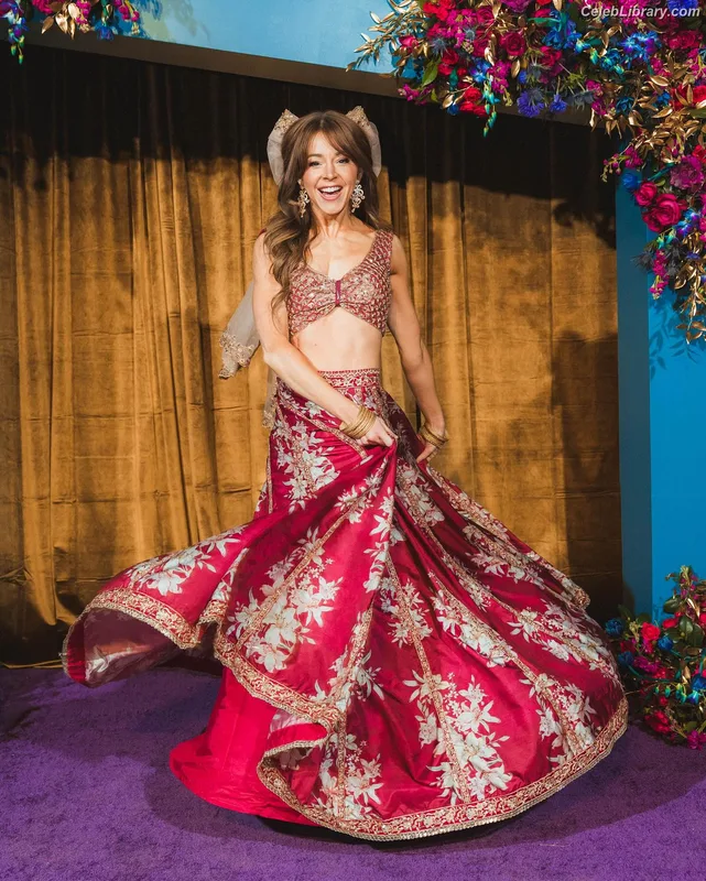 Lindsey Stirling photo 7 of 508