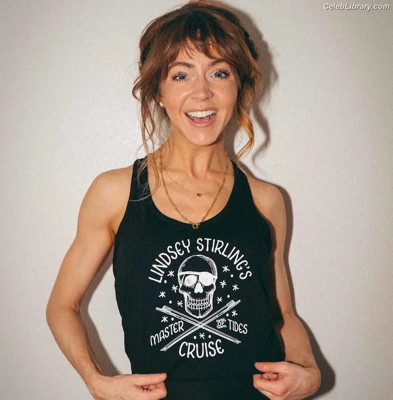 Lindsey Stirling photo 18 of 508