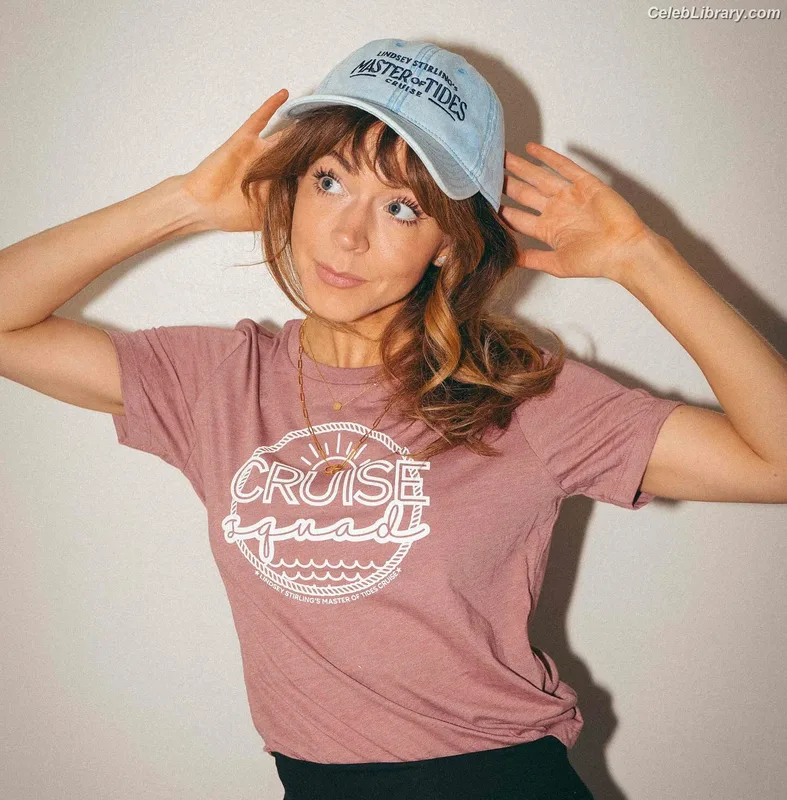 Lindsey Stirling photo 20 of 508
