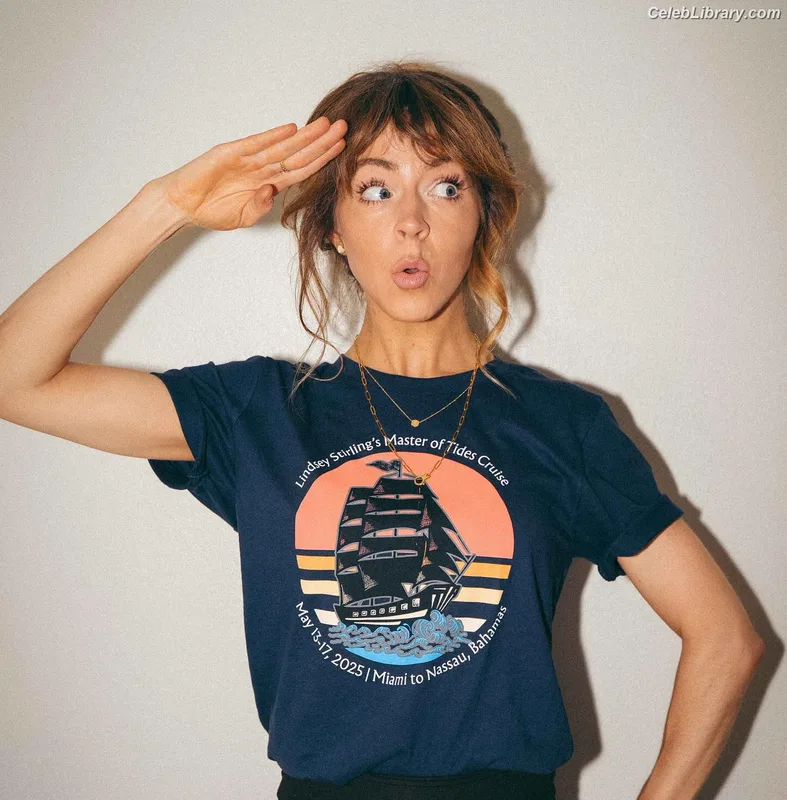 Lindsey Stirling photo 24 of 508