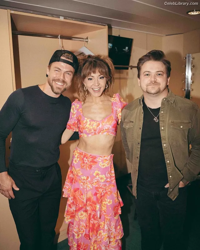 Lindsey Stirling photo 3 of 508