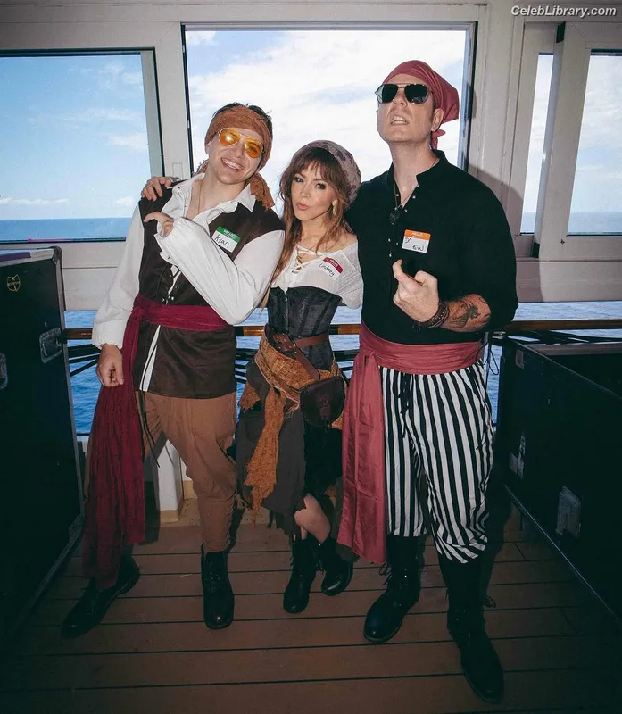 Lindsey Stirling photo 18 of 508