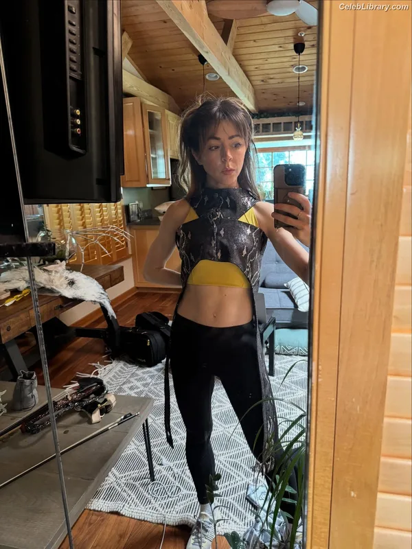 Lindsey Stirling photo 5 of 508
