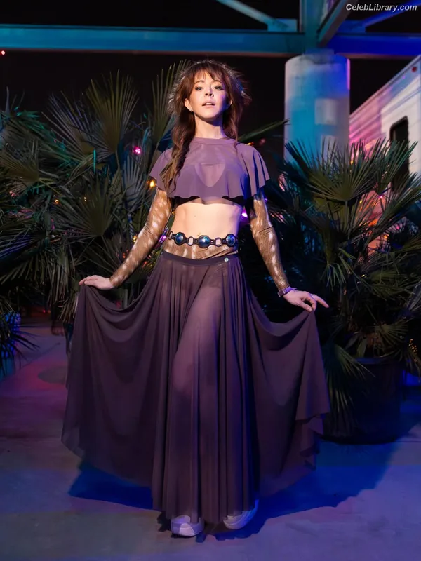 Lindsey Stirling photo 9 of 508
