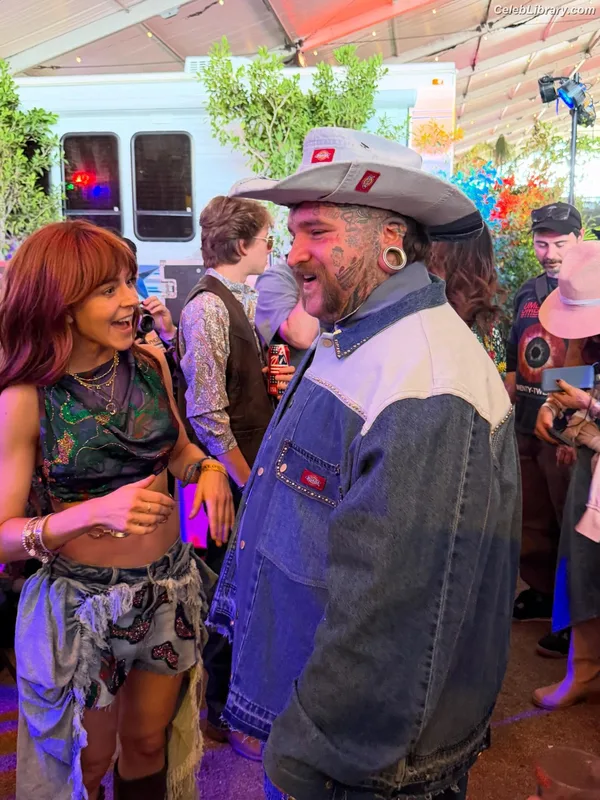Lindsey Stirling photo 24 of 508