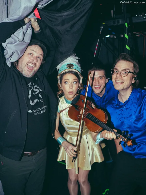 Lindsey Stirling photo 12 of 508