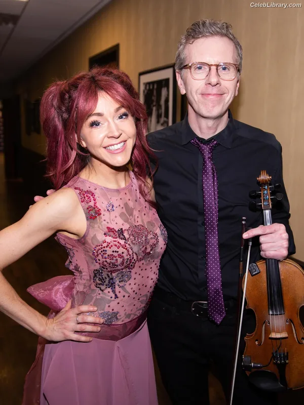 Lindsey Stirling photo 15 of 508