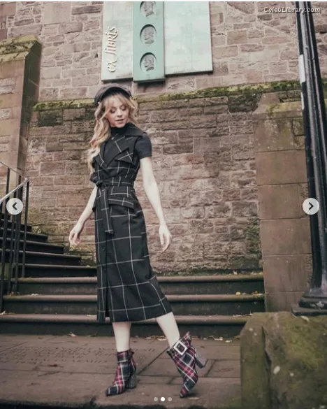 Lindsey Stirling photo 22 of 508