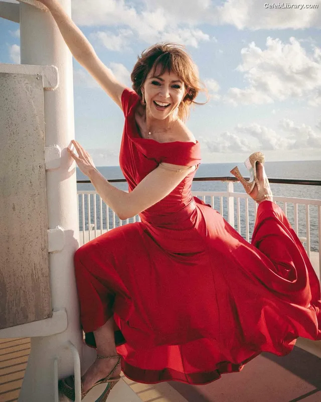 Lindsey Stirling photo 3 of 508