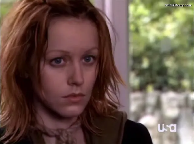 Lindy Booth photo 10 of 91