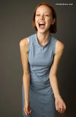 Lindy Booth photo 15 of 91