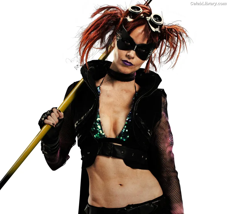 Lindy Booth photo 17 of 92